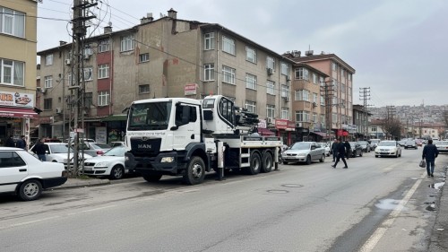 Tavukçuyolu Caddesi Vinç Kiralama